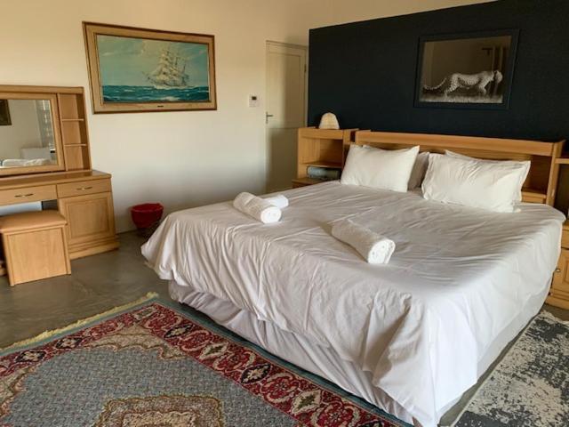 3 Aloes Guesthouse Uis エクステリア 写真
