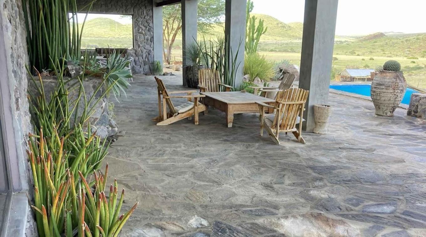 3 Aloes Guesthouse Uis エクステリア 写真