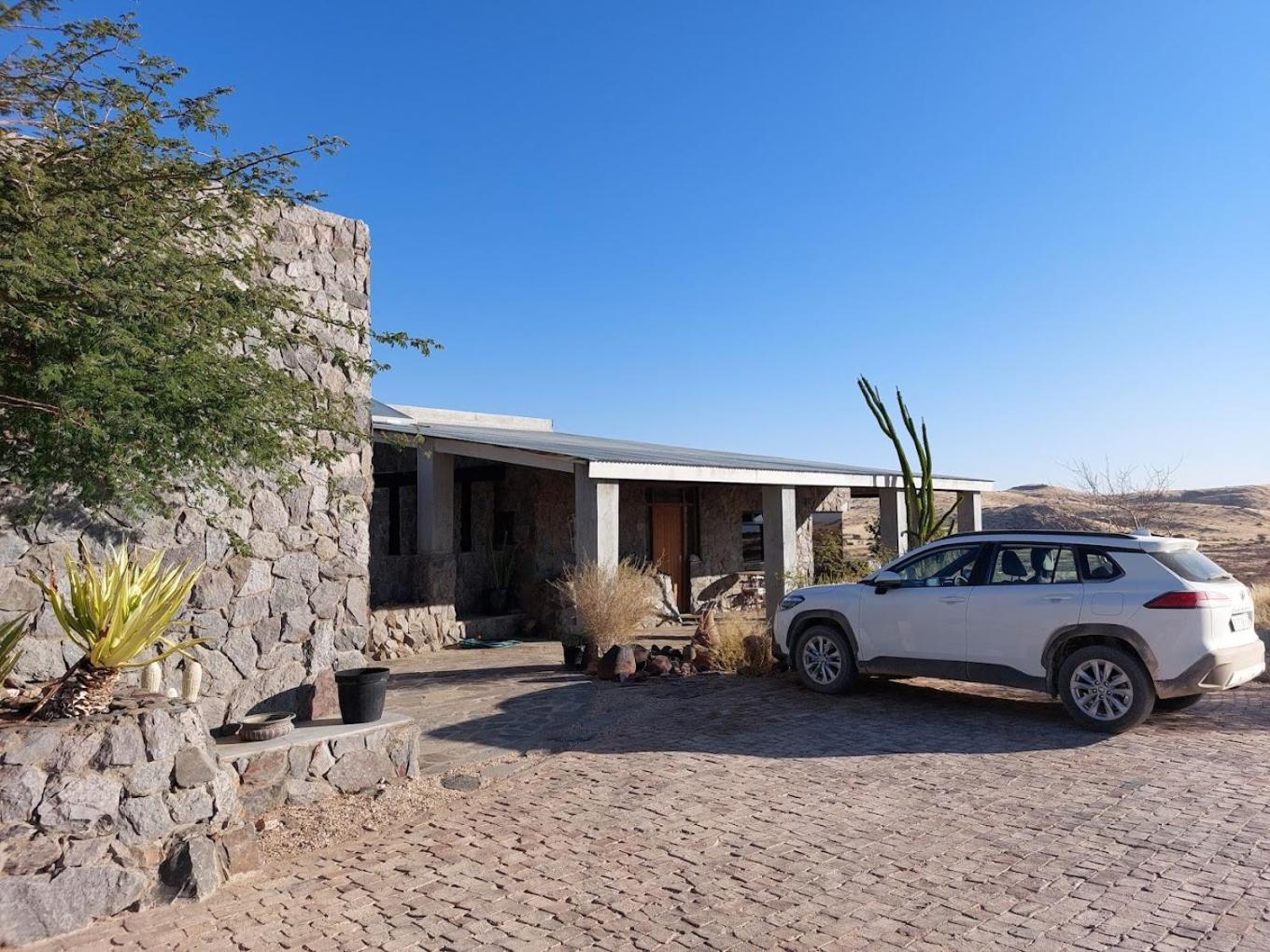 3 Aloes Guesthouse Uis エクステリア 写真